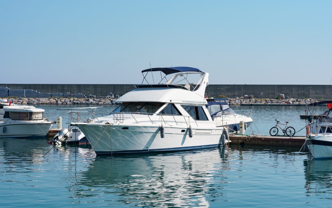 Guía legal para comprar un barco de segunda mano en Tarragona